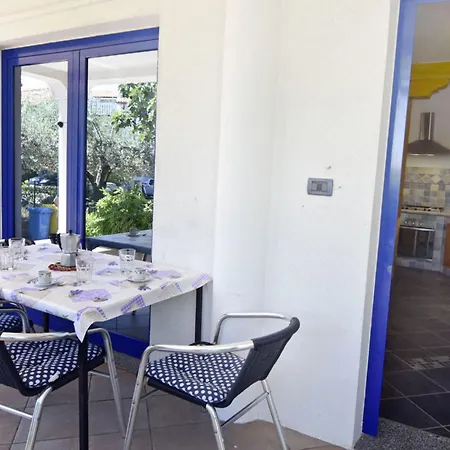 Gilda Punta B4 By Interhome